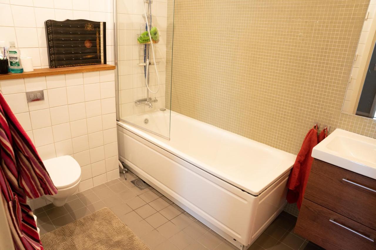 Privatsvit, Havsnaera Och Centralt Homestay *